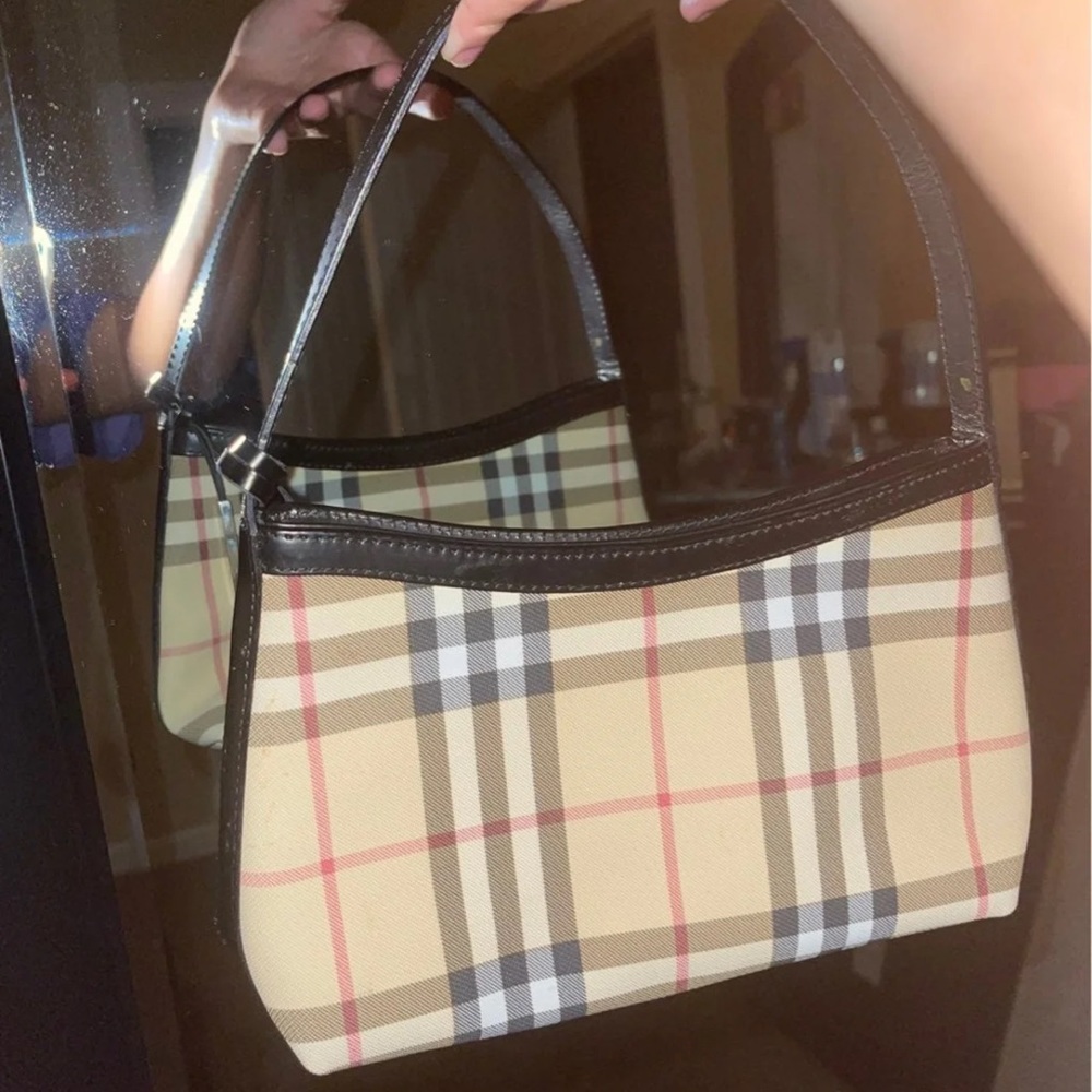 Mini Burberry bag